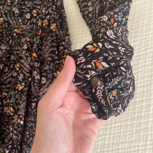 Anthropologie Maeve Black Floral mini Dress 3/4 length sleeve size small v-neck - Picture 6 of 10
